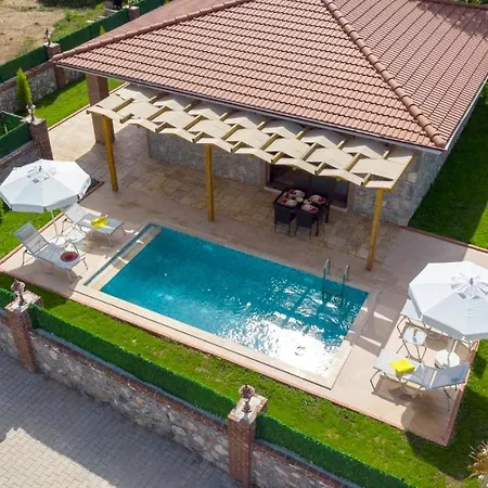 Cemre - 2 Bedroom In Kayakoey Oeluedeniz