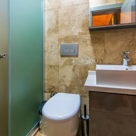 Cemre - 2 Bedroom In Kayakoey Oeluedeniz