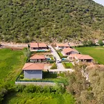 Cemre - 2 Bedroom In Kayakoey Oeluedeniz Villa *
