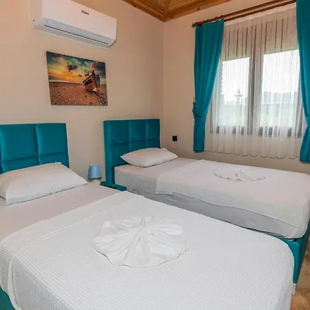 Cemre - 2 Bedroom In Kayakoey Oeluedeniz Villa Fethiye