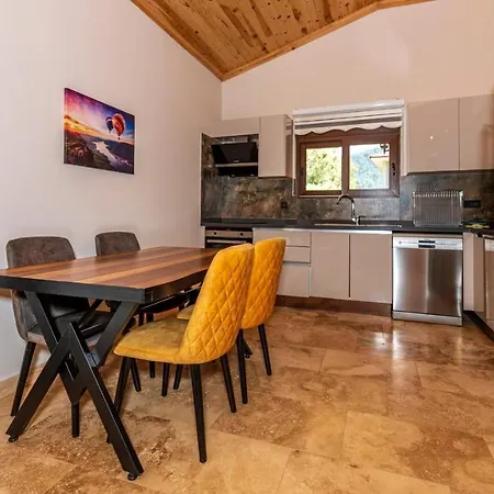 Вилла Cemre - 2 Bedroom In Kayakoey Oeluedeniz